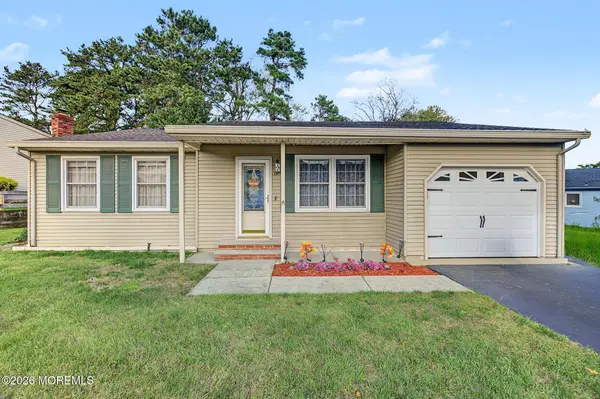 19 Westport Drive #71, Manchester, NJ 08759