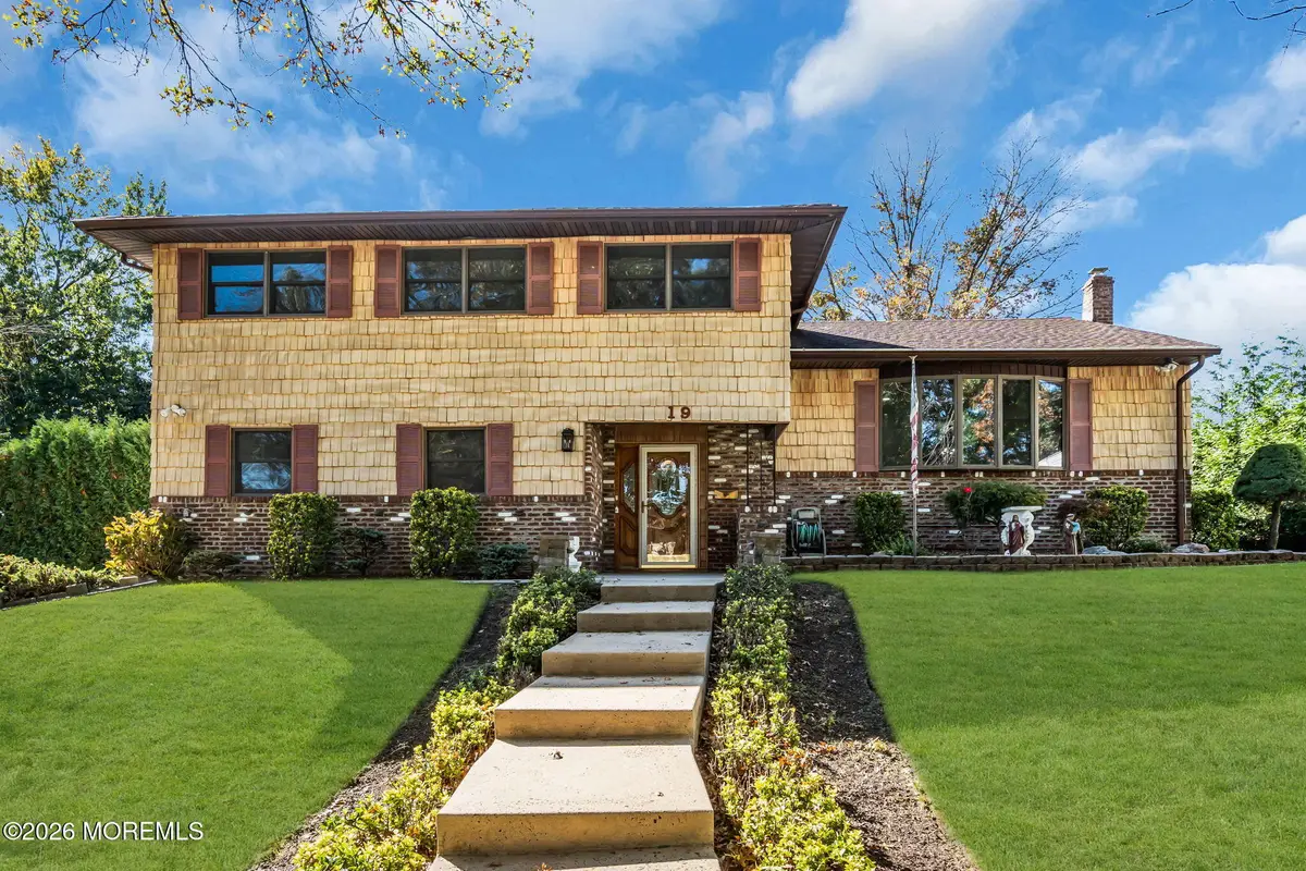 19 Baumer Road, Sayreville, NJ 08872 - #1