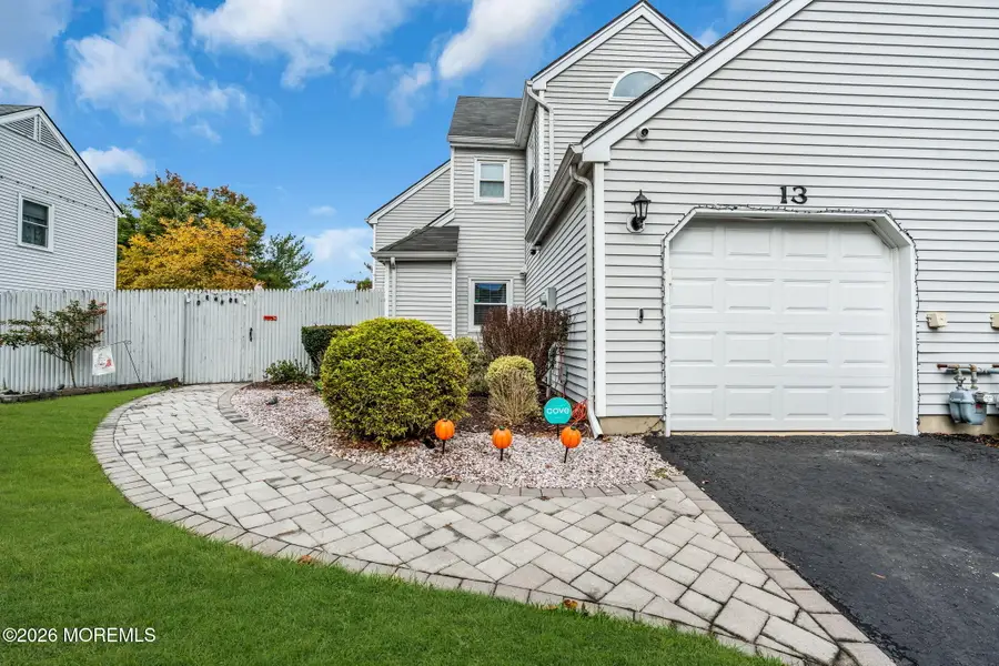13 Frost Court, Freehold, NJ 07728 - #2