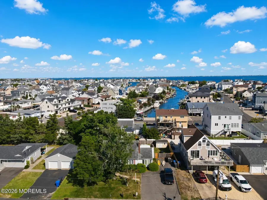 65 Longman Street, Toms River, NJ 08753 - #3