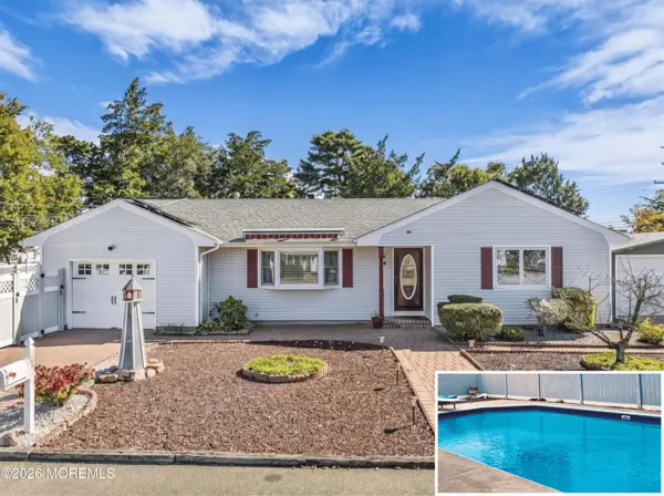 27 Pine Brook Drive, Toms River, NJ 08753