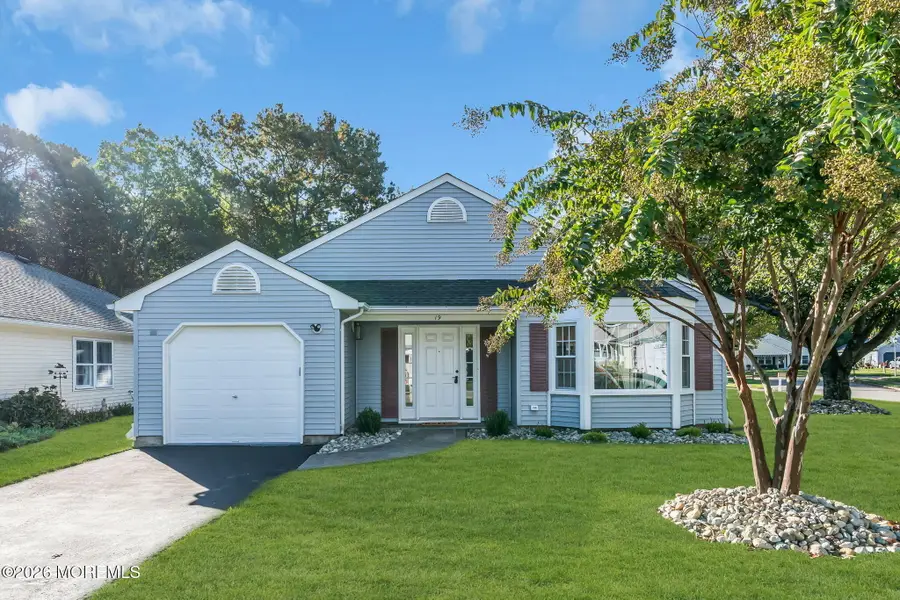 19 Deer Run Lane, Brick, NJ 08724 - #2