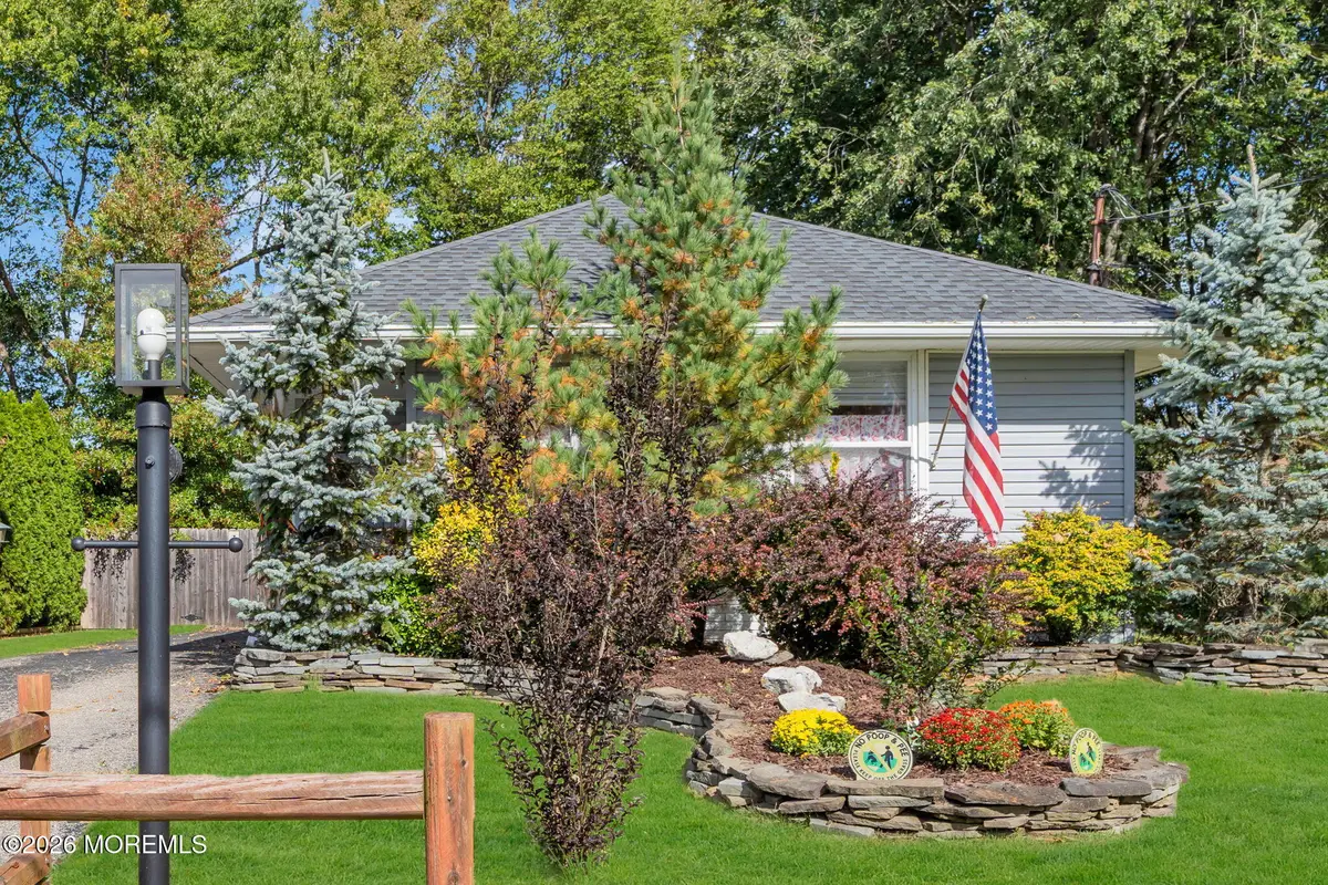 87 Niagara Drive, Toms River, NJ 08753 - #1