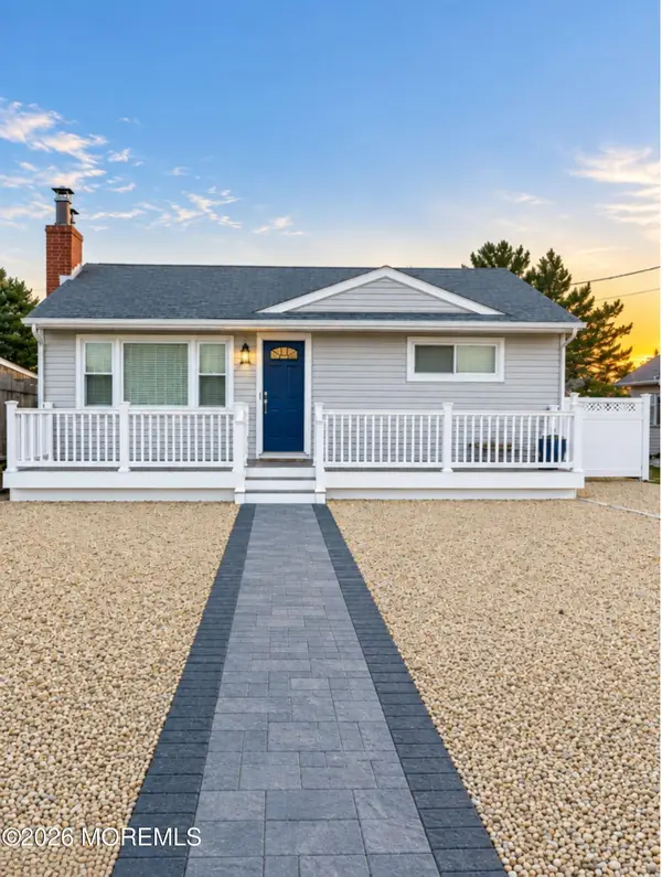 234 10th Street, Ship Bottom, NJ 08008