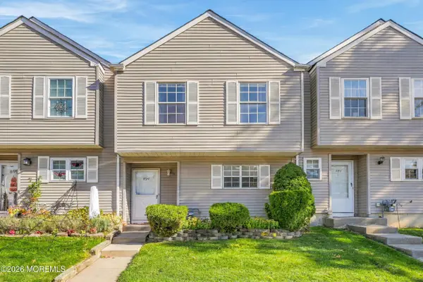 694 Darlington Drive #88, Old Bridge, NJ 08857