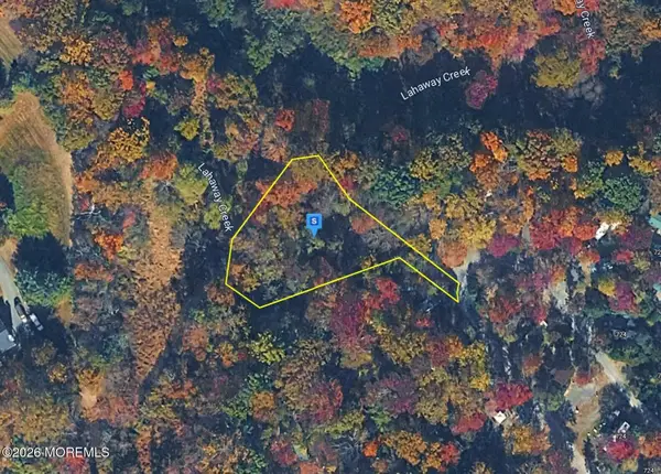 725 Monmouth Road, Cream Ridge, NJ 08514