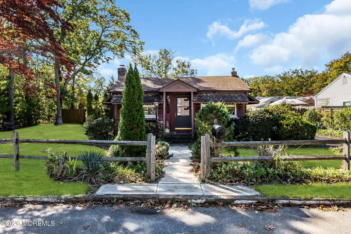 121 Linden Avenue, Pine Beach, NJ 08741 - #1