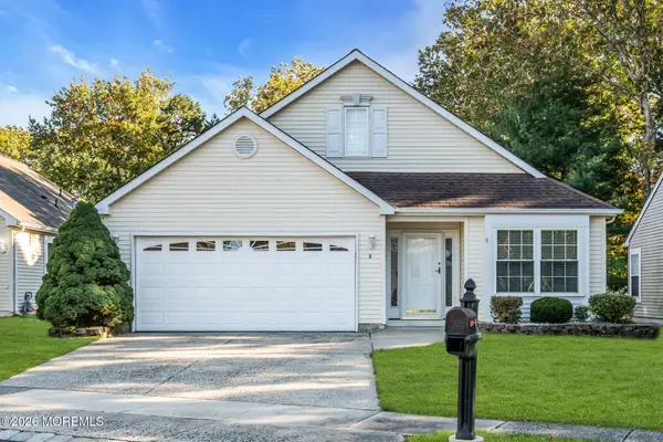 3 Stewart Court, Jackson, NJ 08527