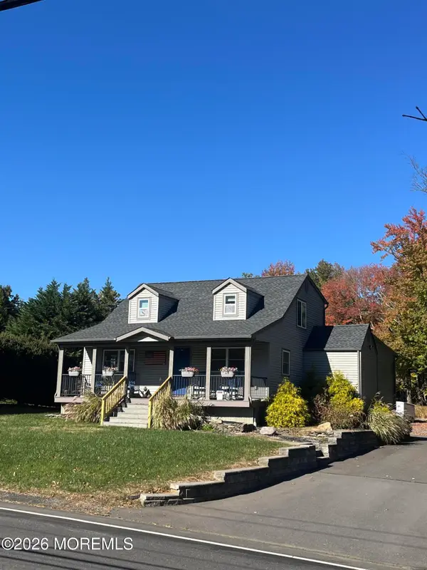 256 Matchaponix Avenue, Monroe Twp, NJ 08831