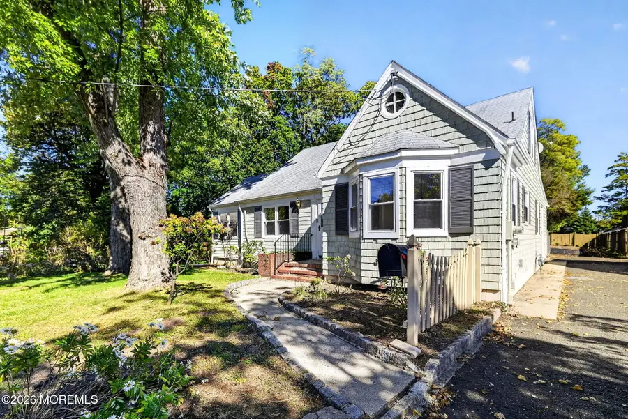 12 Sutphin Avenue, Matawan, NJ 07747 - #2