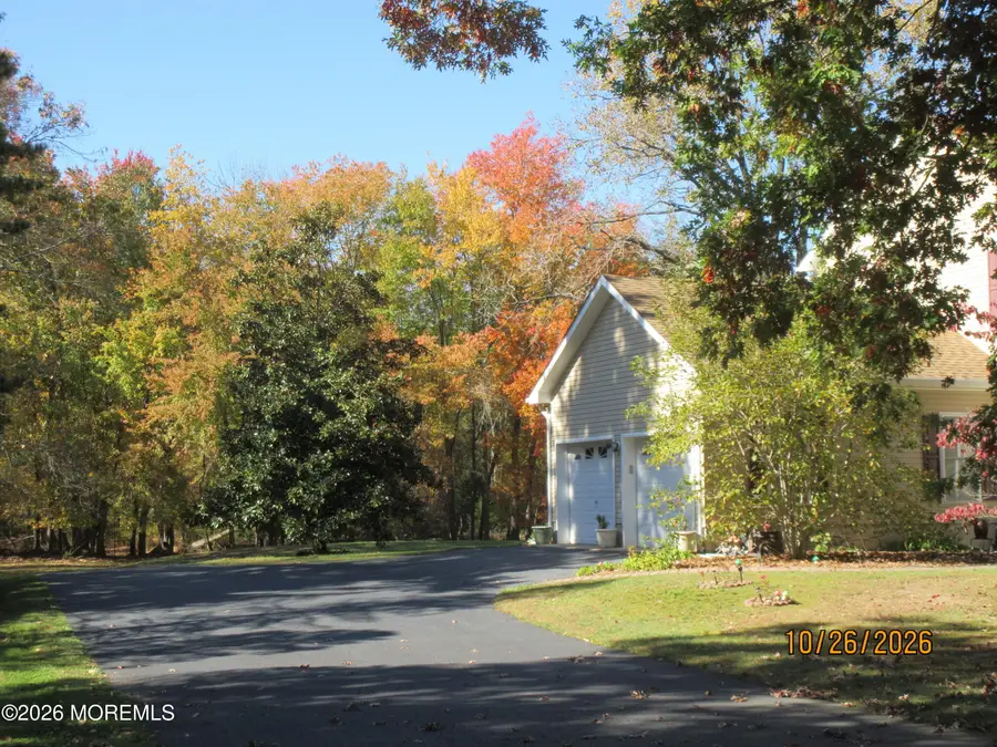 30 Pinewood Road, Howell, NJ 07731 - #3