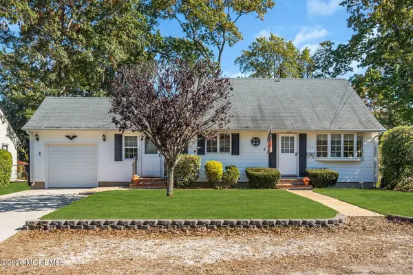 127 Harding Drive, Brick, NJ 08724