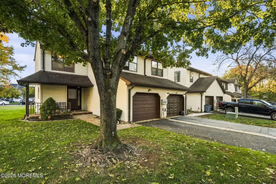 221 Longwood Drive, Manalapan, NJ 07726 - #3