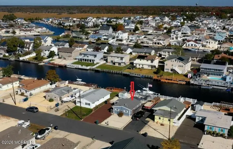 18 Mohawk Drive, Mystic Island, NJ 08087 - #2