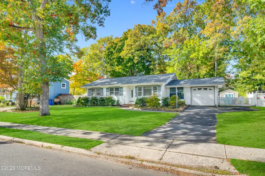 21 Oak Ridge Parkway, Toms River, NJ 08755 - #3