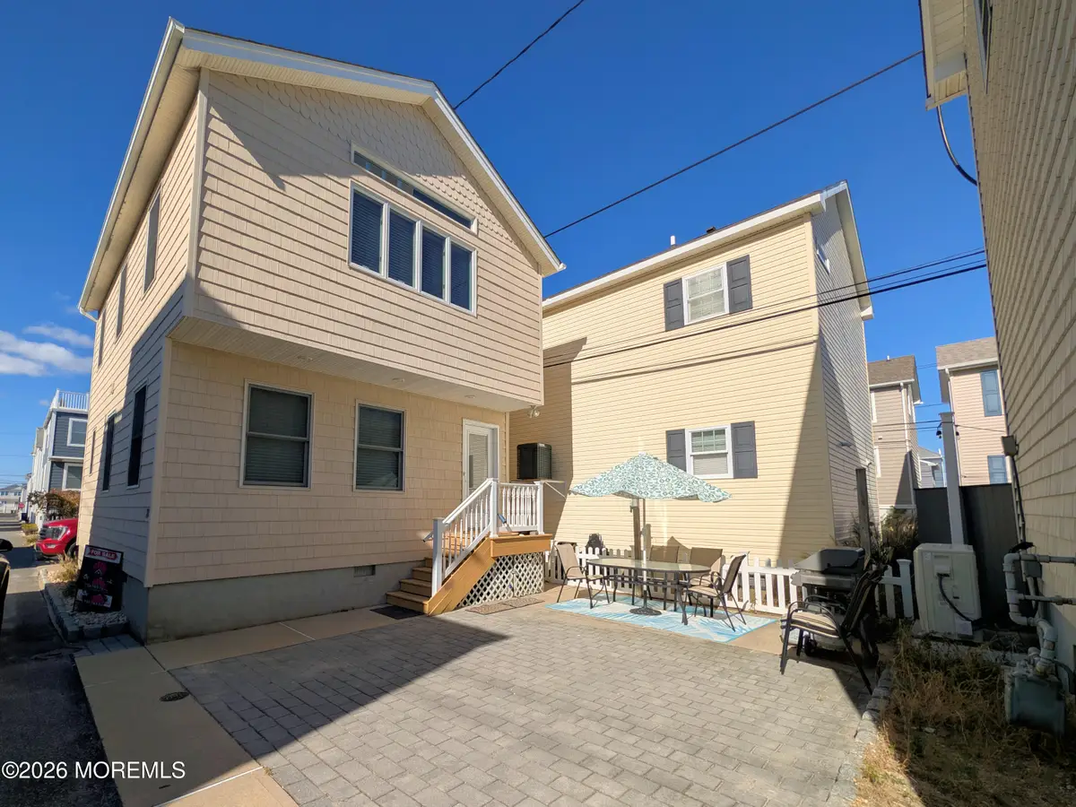 22 Spray Way, Lavallette, NJ 08735 - #1
