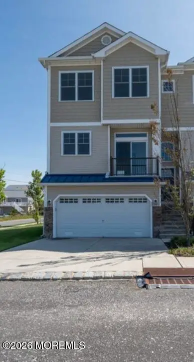 32 Jeffrey Drive, Little Egg Harbor, NJ 08087