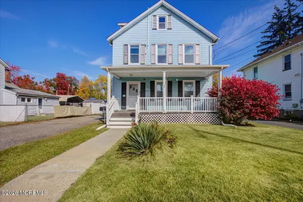 12 Dey Street, Englishtown, NJ 07726