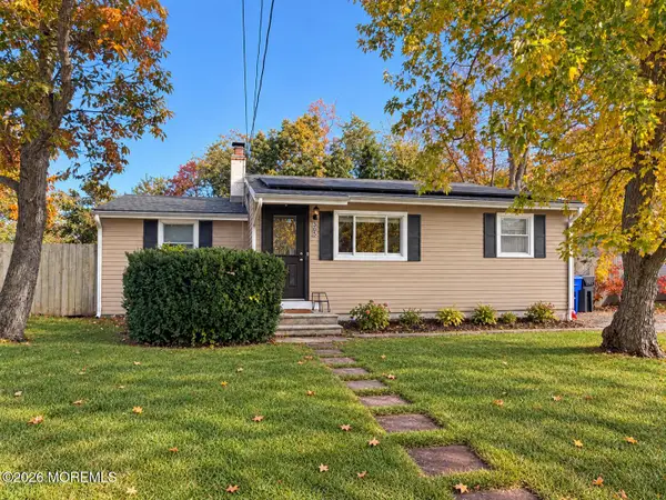 305 Heritage Drive, Brick, NJ 08723