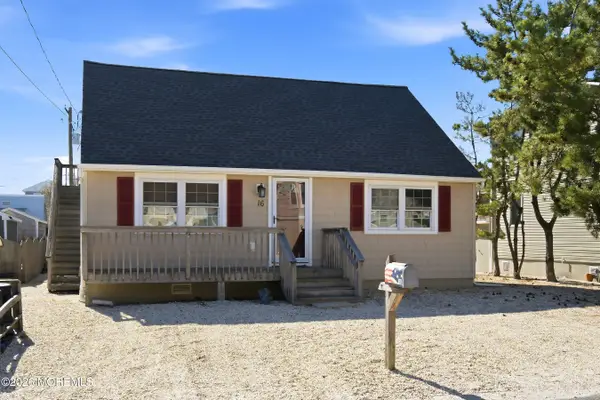 16 Joan Road, Long Beach Twp, NJ 08008