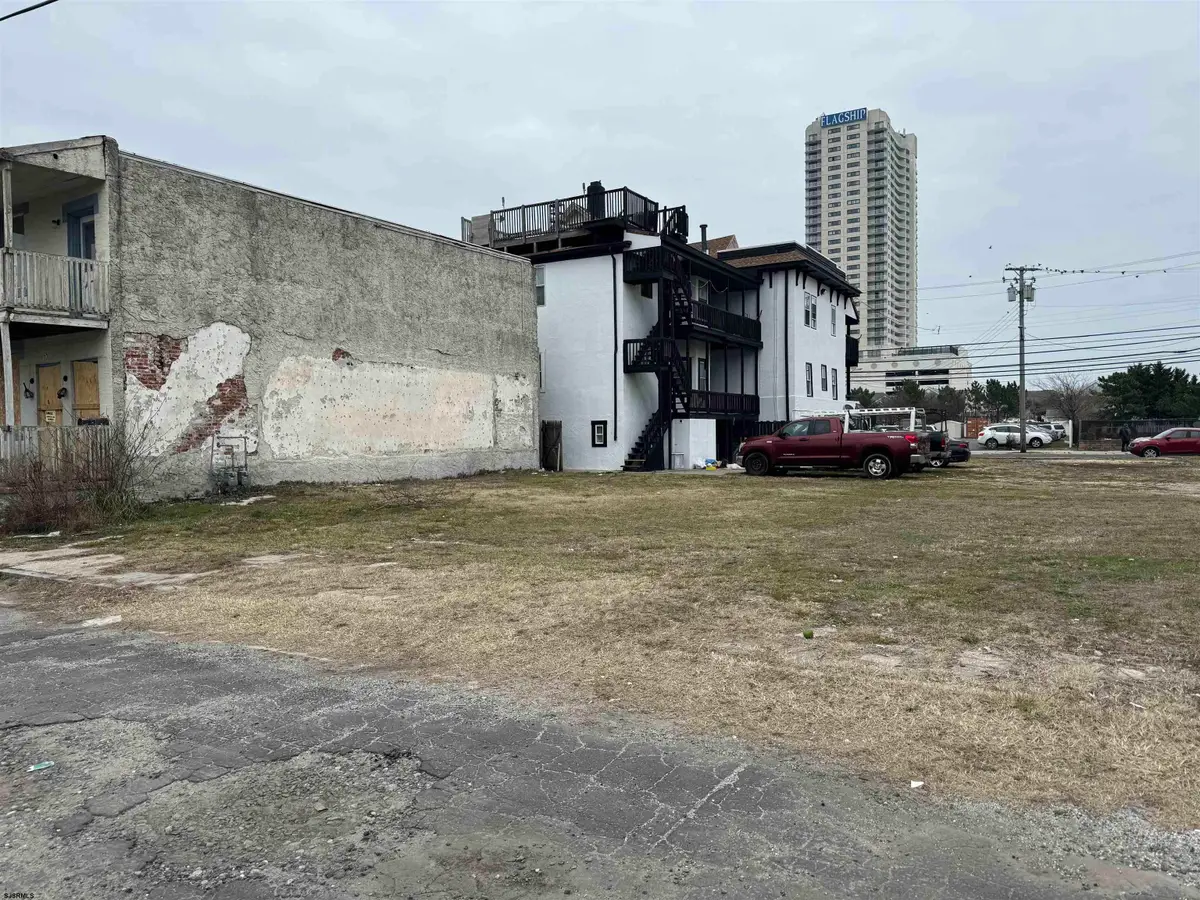 15 Irving, Atlantic City, NJ 08401-5145 - Image #1