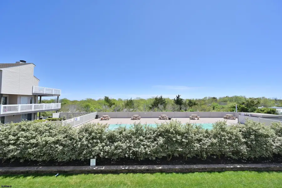 323 44th St S Street #103, Brigantine, NJ 08203 - Image #2