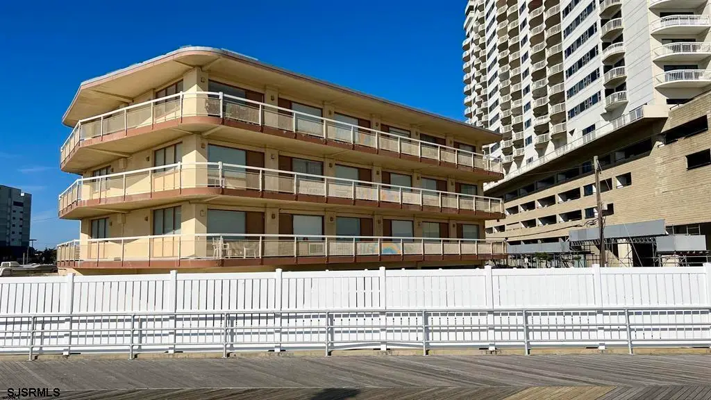 108 S Montpelier Ave Apt 210 #210, Atlantic City, NJ 08401 - Image #1