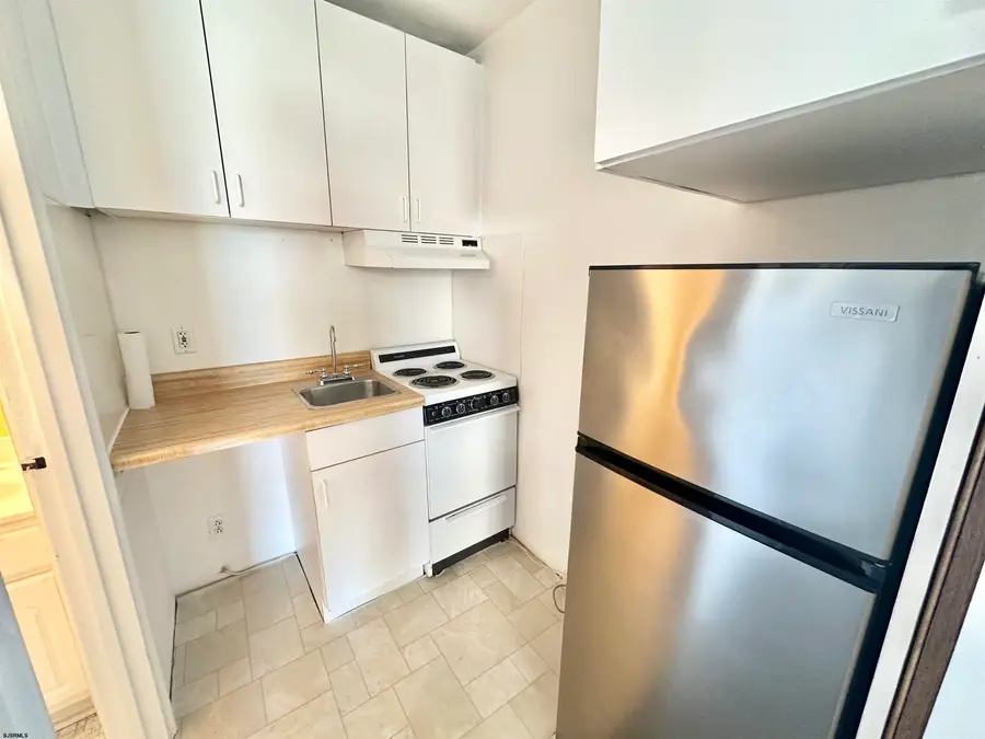 108 S Montpelier Ave Apt 210 #210, Atlantic City, NJ 08401 - Image #3