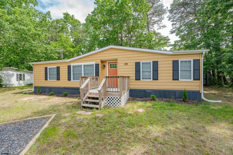 24 Holly Ct, Mays Landing, NJ 08330 - #3