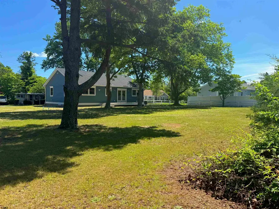 240 Dennisville Petersburg Road, Petersburg, NJ 08270 - Image #2