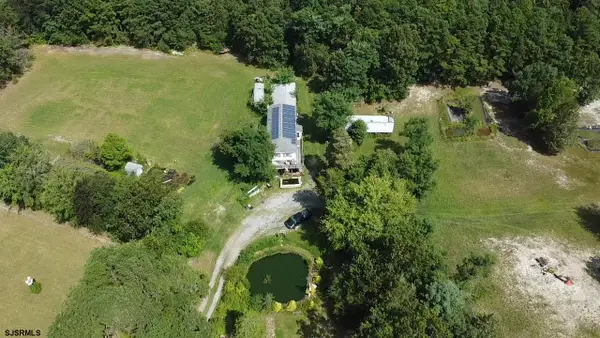 6141 Harley Ave, Hamilton Township, NJ 08330