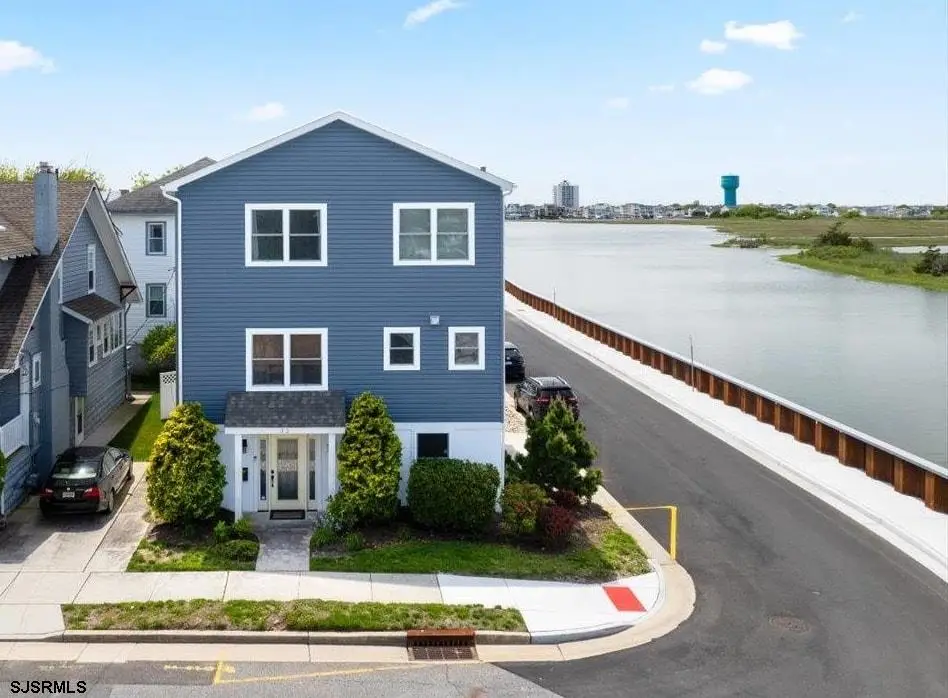 32 N Jackson Ave, Ventnor City, NJ 08406 - Image #1