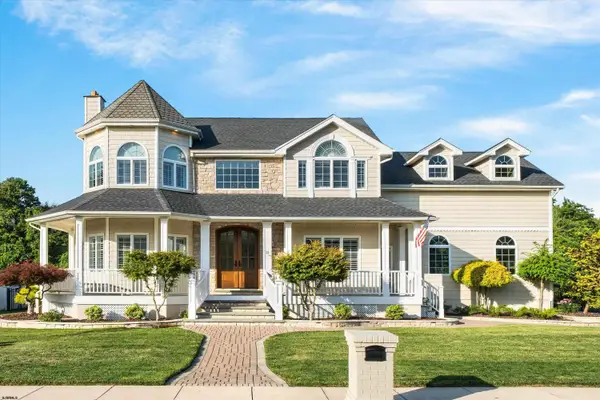 11 Osprey Ct, Egg Harbor Township, NJ 08234