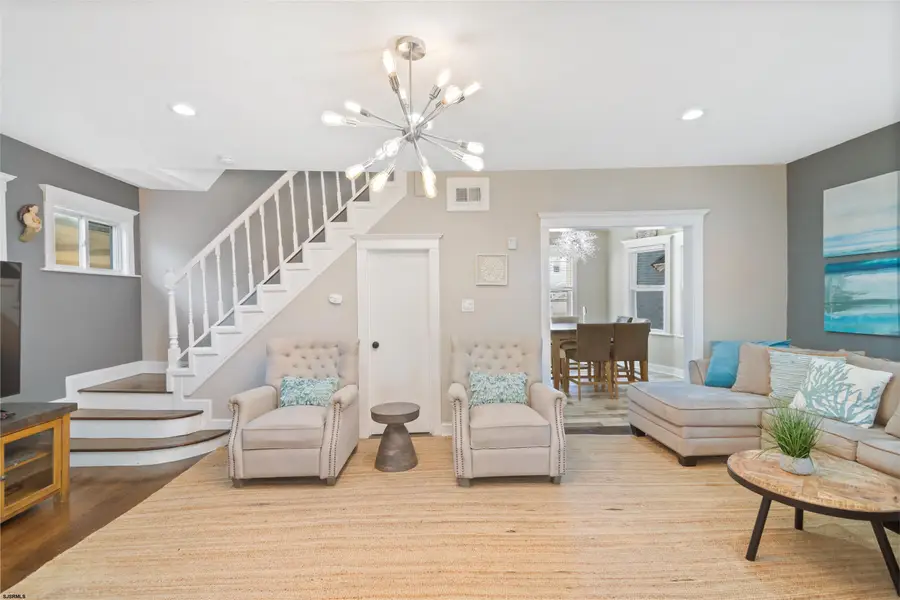 11 N Weymouth Ave Ave, Ventnor City, NJ 08406 - Image #3