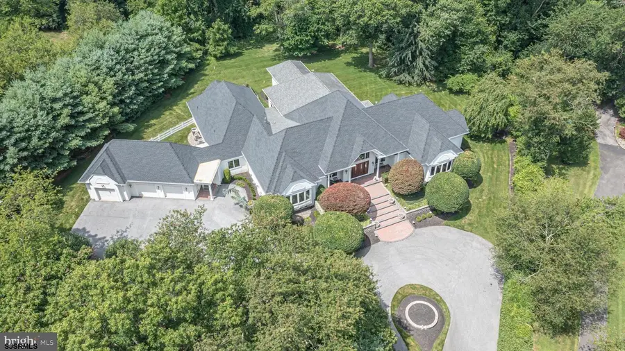 415 Bridgeboro Road, Moorestown, NJ 08057 - Image #2