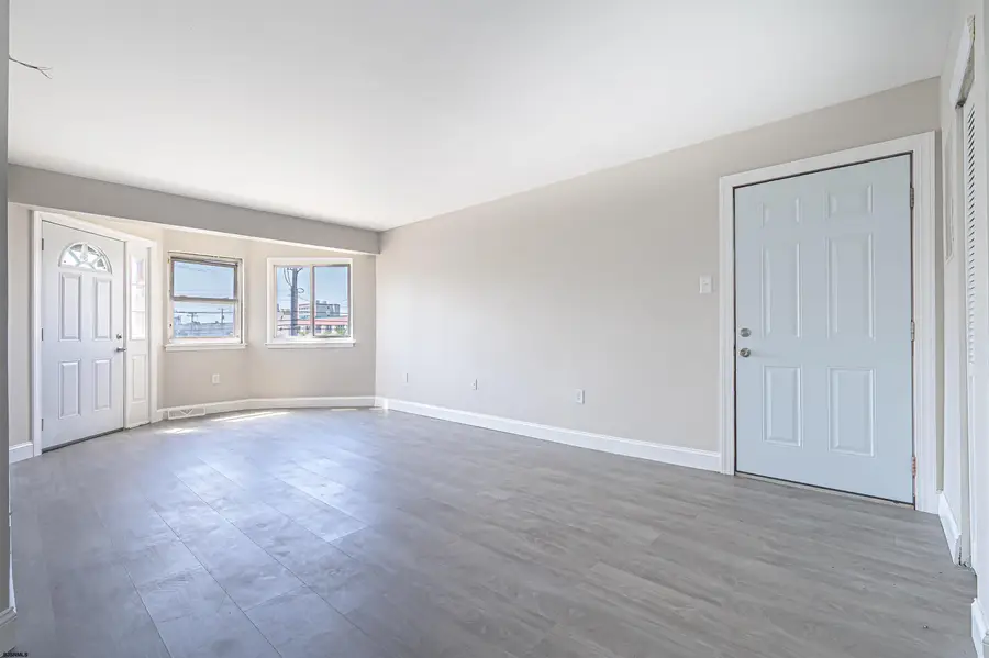 205 N New York Ave #B, Atlantic City, NJ 08401 - Image #3