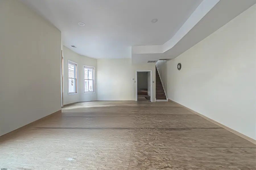 35 S Windsor Ave, Atlantic City, NJ 08401 - Image #3