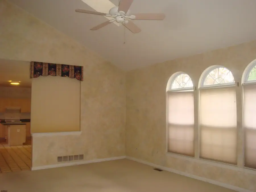 20 Devon Dr, Egg Harbor Township, NJ 08234 - Image #3