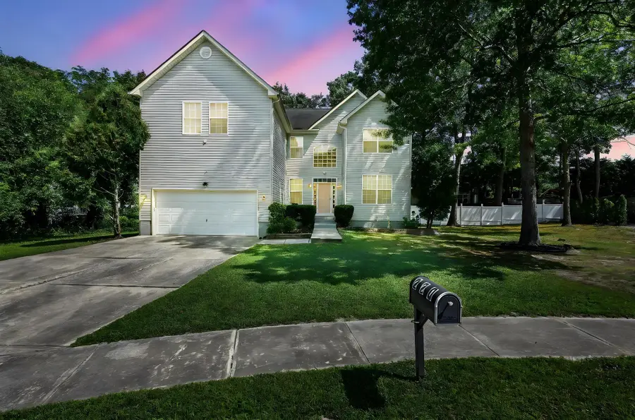 220 Peach Tree Ln, Egg Harbor Township, NJ 08234 - Image #2