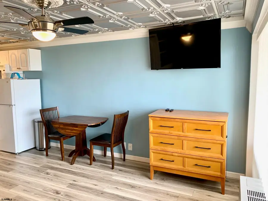 108 S Montpelier Ave #301, Atlantic City, NJ 08401 - Image #2