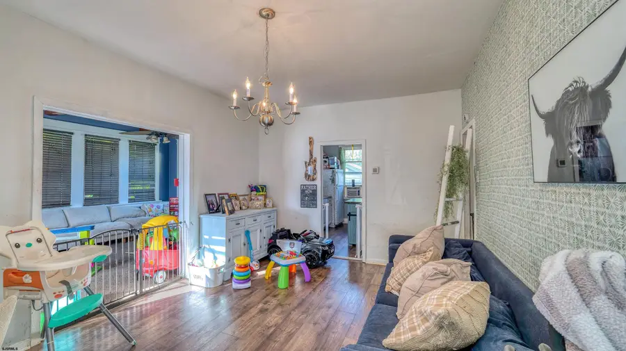 109 E Cedar Ave, Somers Point, NJ 08244-2337 - Image #2
