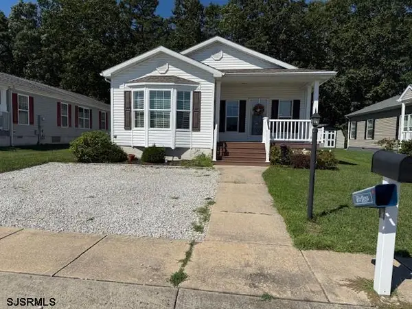 60 Pinetree Ln, Weymouth Township, NJ 08330