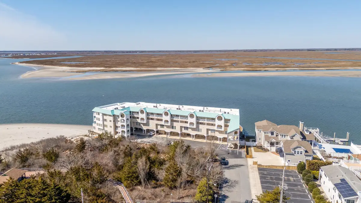9400 Roberts Ave Ave #104, Sea Isle City, NJ 08243 - Image #1