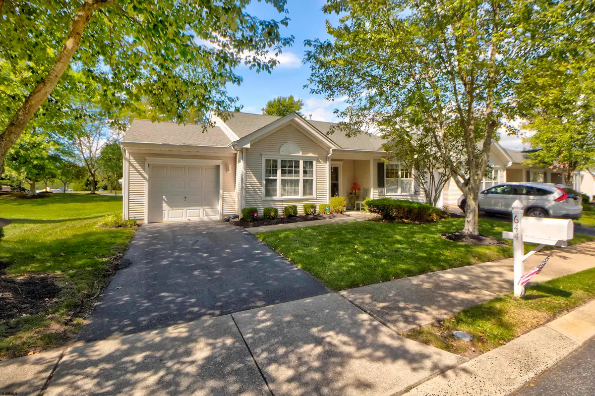 644 E Chancery Ln, Galloway, NJ 08205 - #1