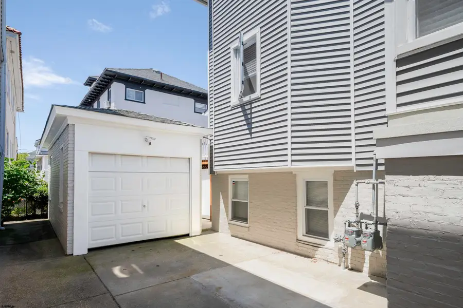 12 S Vassar Sq, Ventnor City, NJ 08406 - Image #3