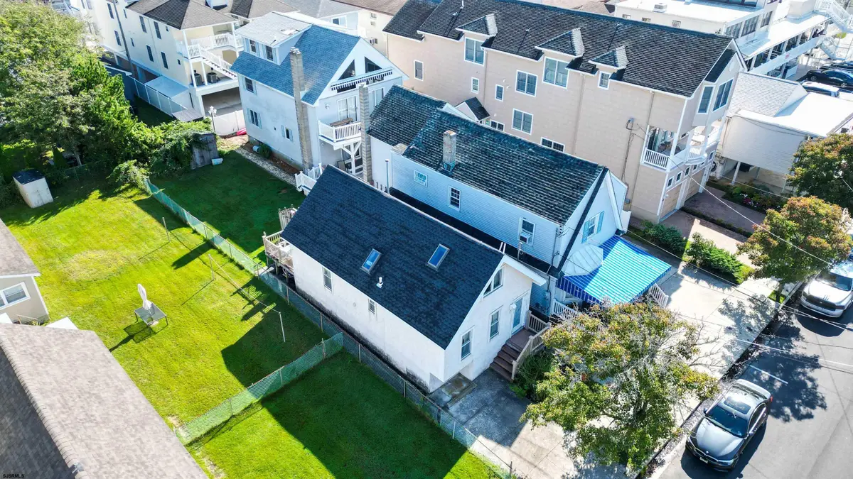 17 S Jefferson Ave, Margate City, NJ 08402 - Image #1