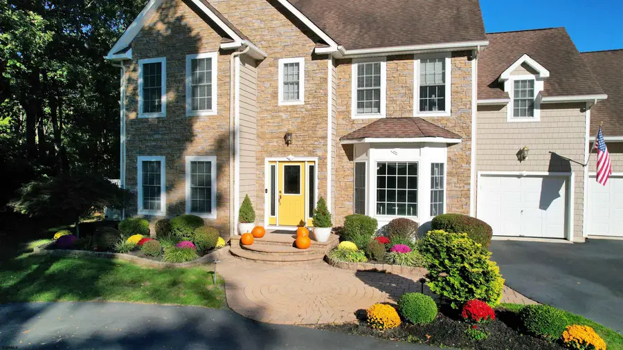 243 Ivystone Ct, Galloway, NJ 08205 - Image #2