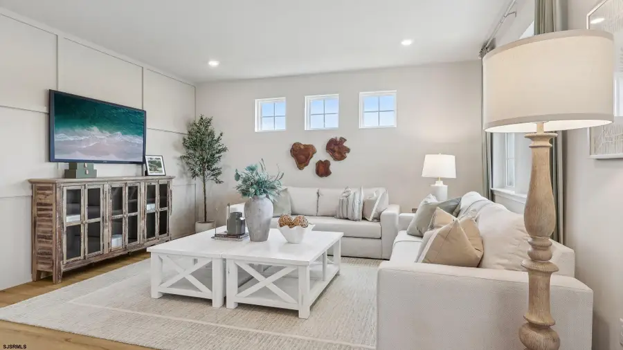 137 Hilton Head Ct Ct, Egg Harbor Township, NJ 08234 - Image #2