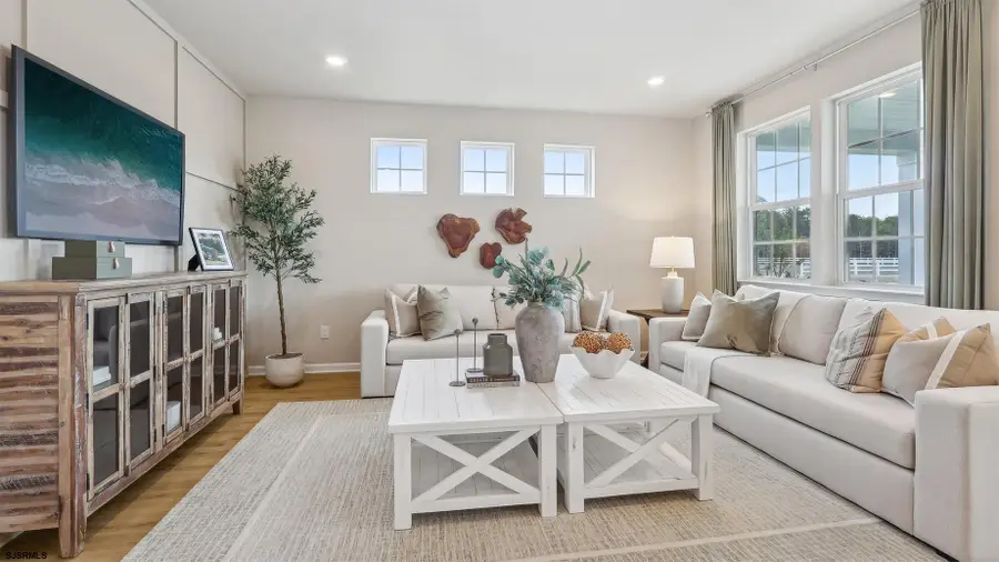 137 Hilton Head Ct Ct, Egg Harbor Township, NJ 08234 - Image #3