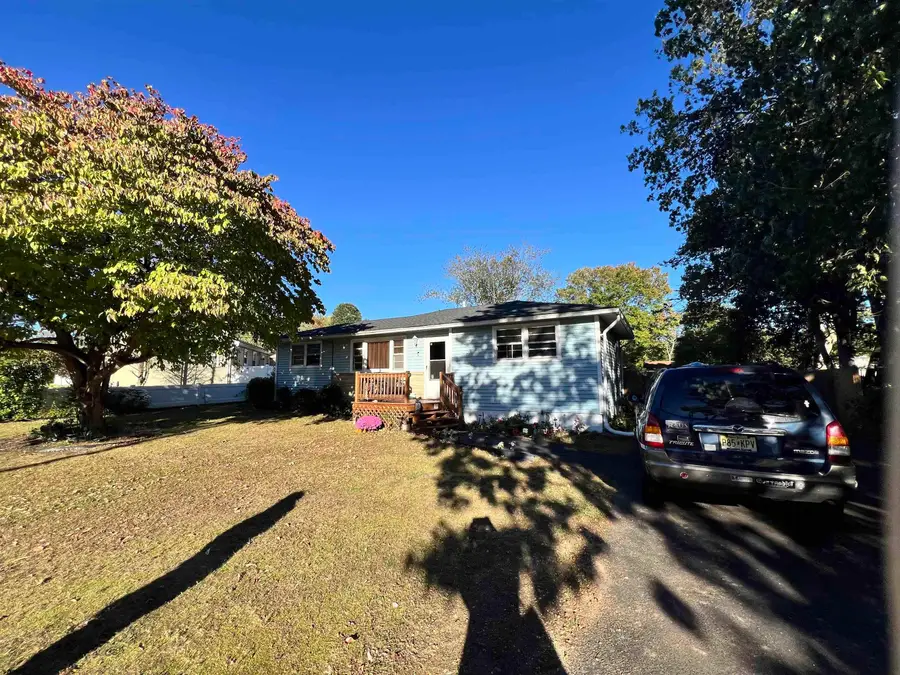 102 Seagull Dr, Egg Harbor Township, NJ 08234 - Image #2